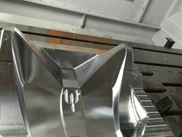 一行數控刀具