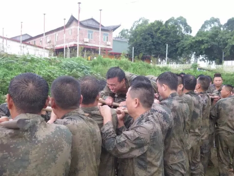 一行團(tuán)隊活動.jpg